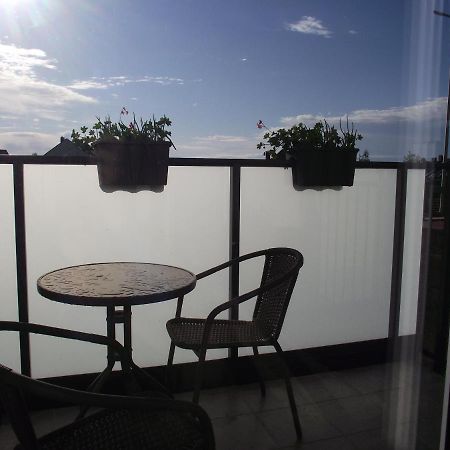 Apartament Holenderski Z Prywatnym Miejscem Postojowym W Garazu كوزتسالين المظهر الخارجي الصورة