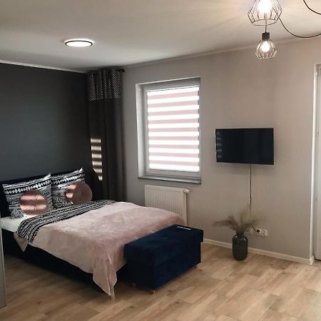 Apartament Holenderski Z Prywatnym Miejscem Postojowym W Garazu كوزتسالين المظهر الخارجي الصورة